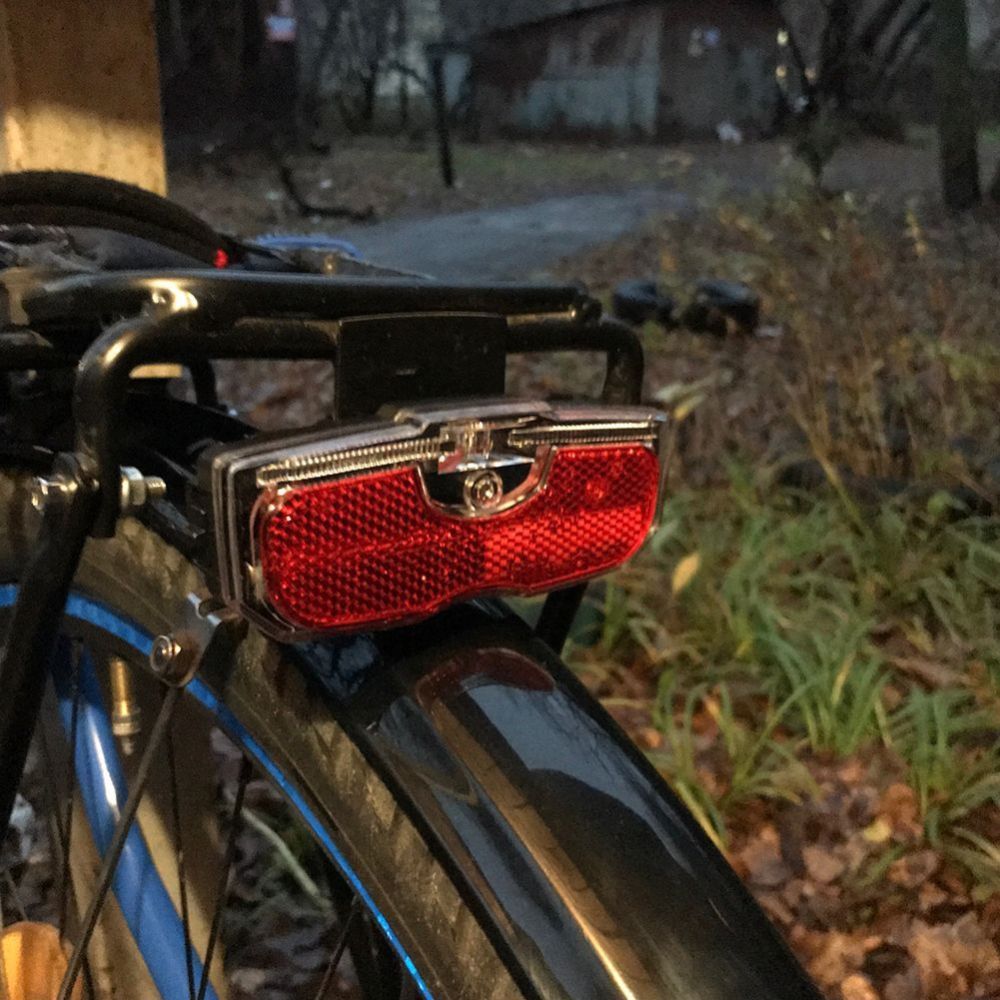 Tylny odblaskowy reflektor bez – Cycling Visibility Gear recenzja i cena